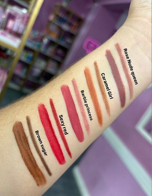 Producto - Lip combos (delineador + labial)