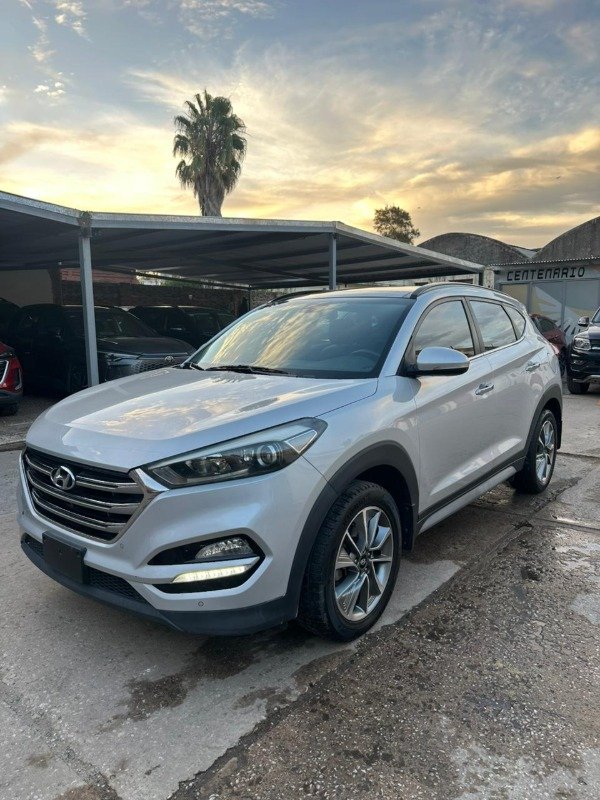 Hyundai Tucson 2.0 4x4 Premium AT 2018 en venta – Centenario Automotores