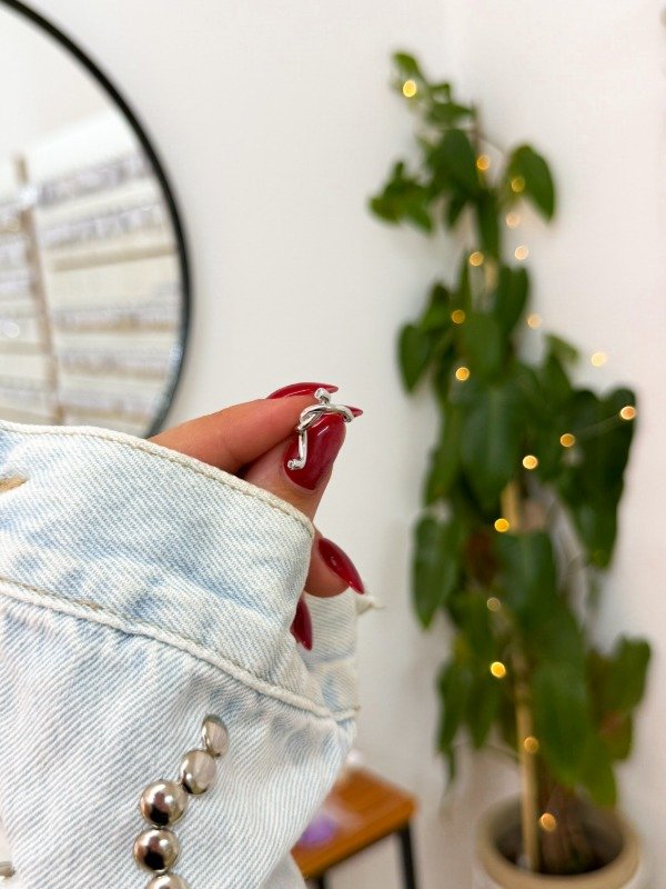 Producto - Ear cuff acero quirúrgico palito enrollado