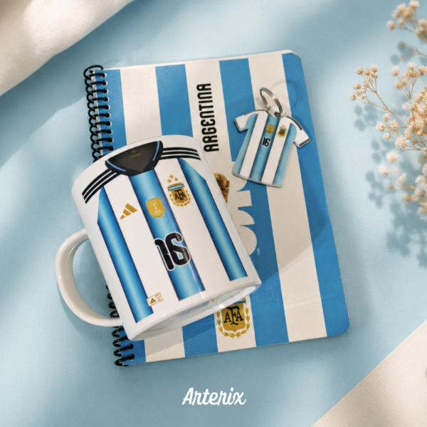 Producto - Combo Mundial - Taza, cuaderno y llavero personalizado