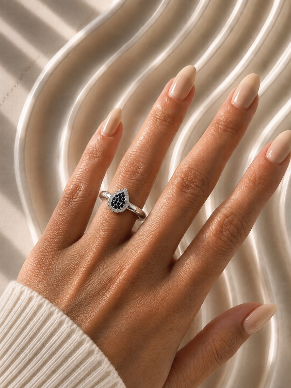 Producto - ANILLO DE PLATA GOTA MICROPAVE 0197