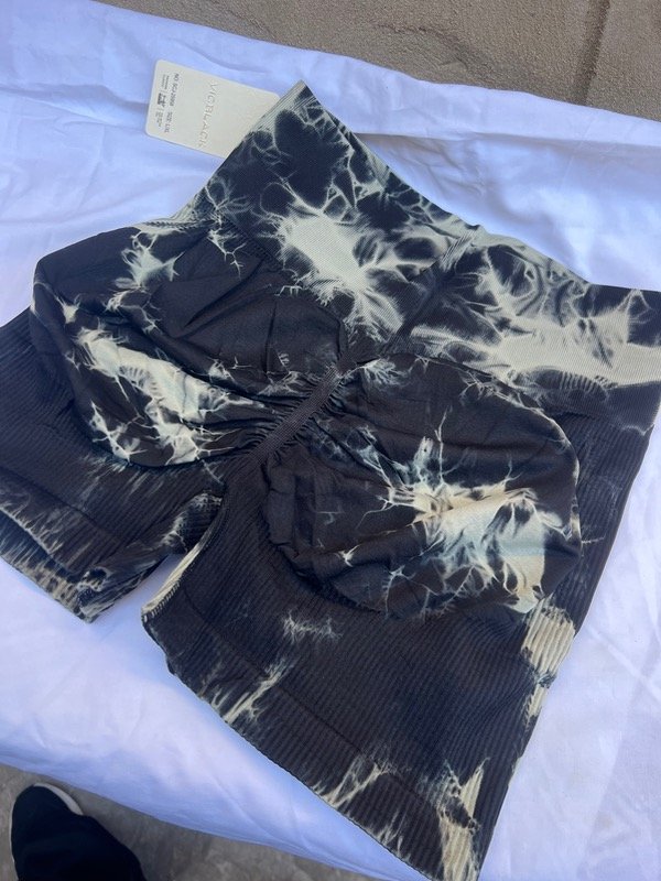 Producto - Short batik