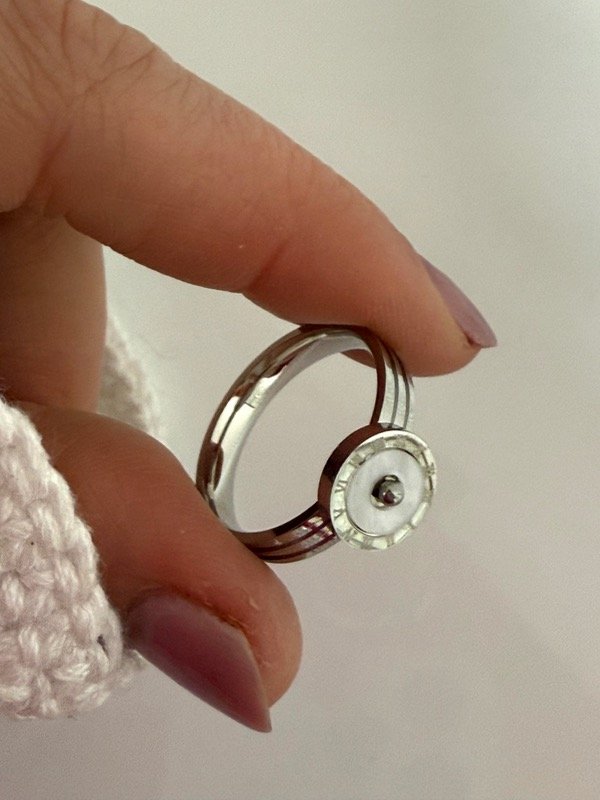 Producto - N483 Anillo estilo Bulgary blanco acero quirúrgico