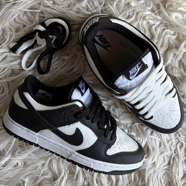 Producto - SB Dunk Panda