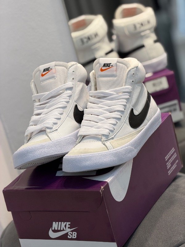Producto - NIKE BLAZER - 2