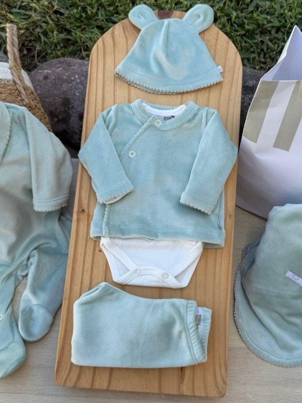 Producto - Gorro Plush Malva con Orejitas