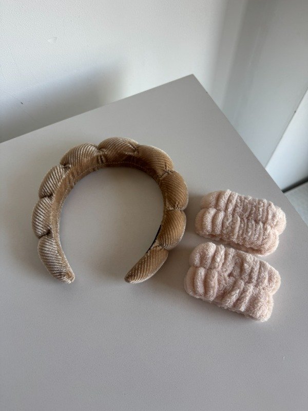 Producto - KIT SKINCARE NUDE (VINCHA + MUÑEQUERAS)