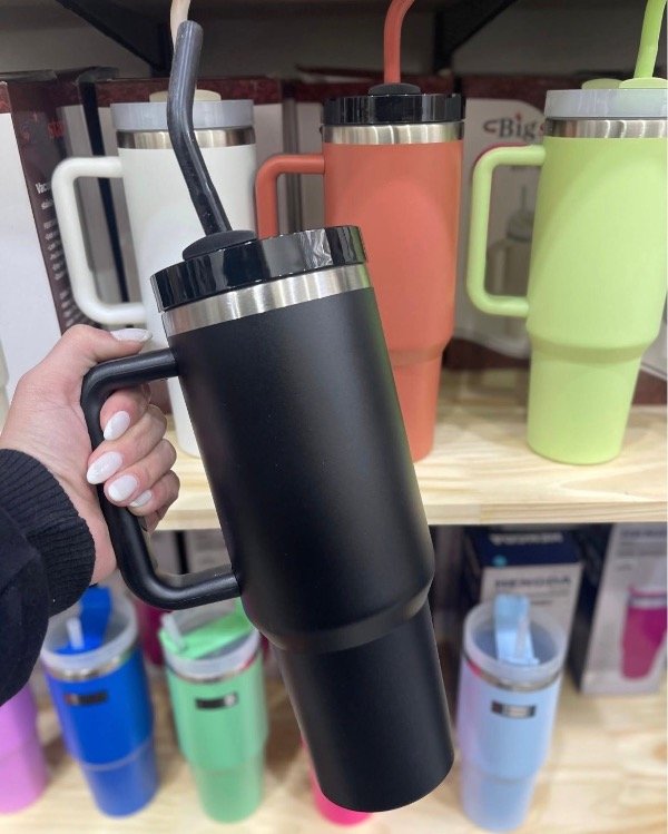 Producto - VASO QUENCHER CON MANIJA NEGRO