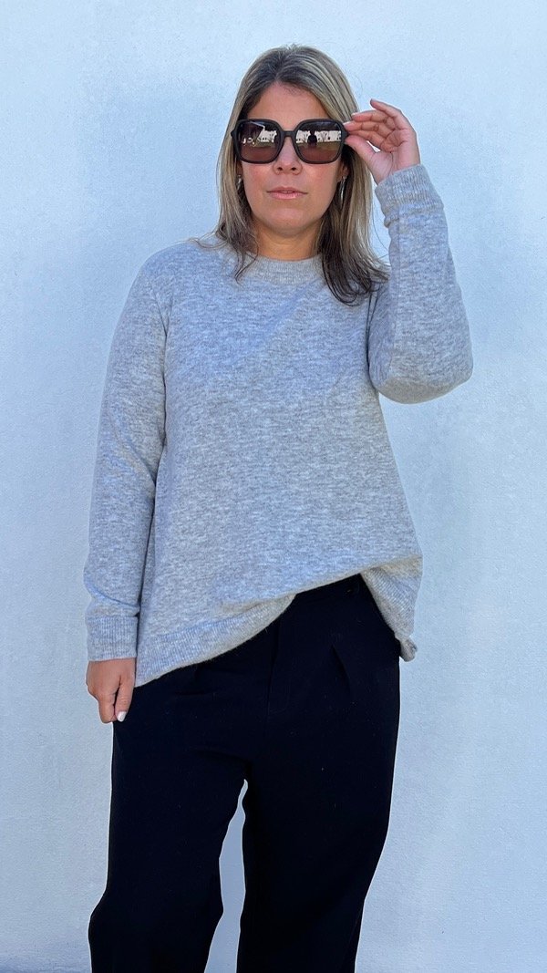 Producto - Swater Carla Gris escote redondo