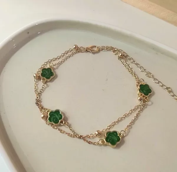 Producto - Pulsera  Vc verde claro de acero dorado
