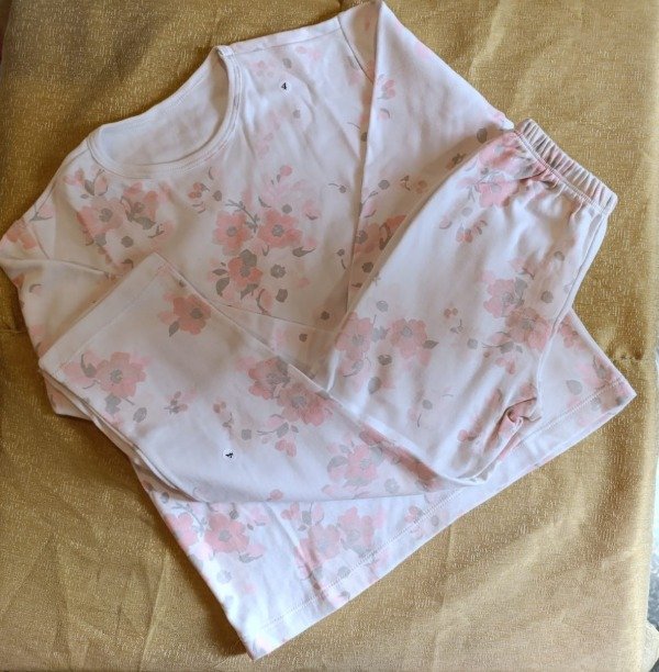 Producto - Pijama manga larga (Rosas)