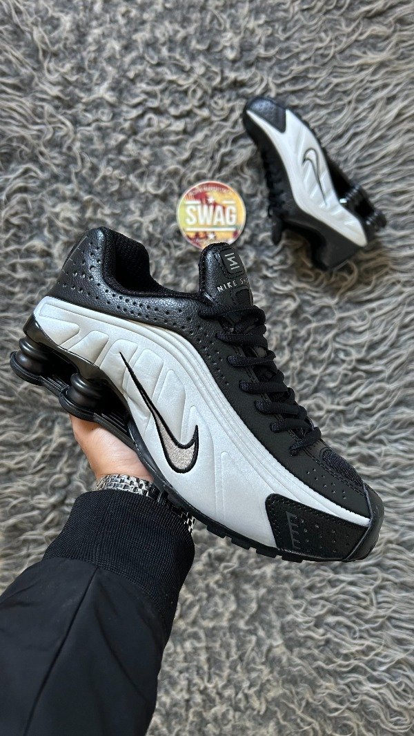 Producto - SHOX R4 BLACK METALLIC SILVER