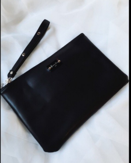 Producto - Sobre negro con tachitas
