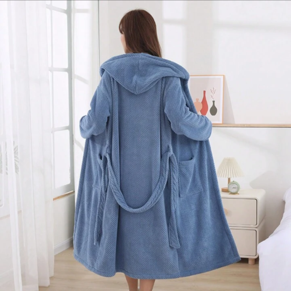 Producto - BATA PLUSH OVERSIZE CON CAPUCHA