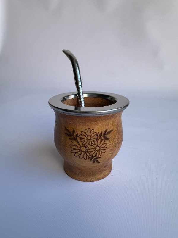 Producto - Mate camionero de algarrobo - Flores - 1