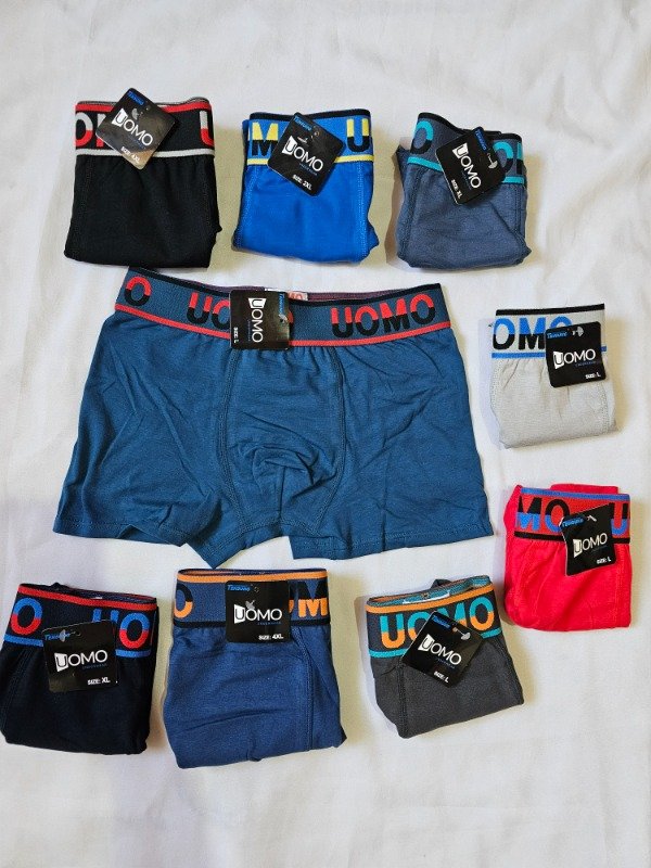 Producto - Boxer UOMO corto liso