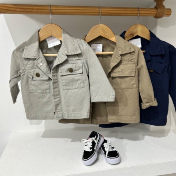 Campera de gabardina unisex talles desde 6 meses a 3 años