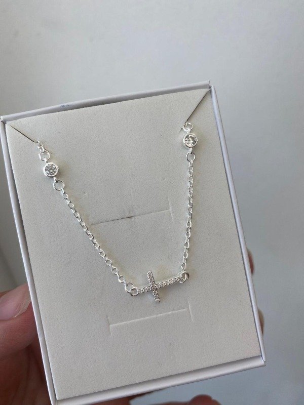 Producto - Pulsera  cruz con strass plata 925