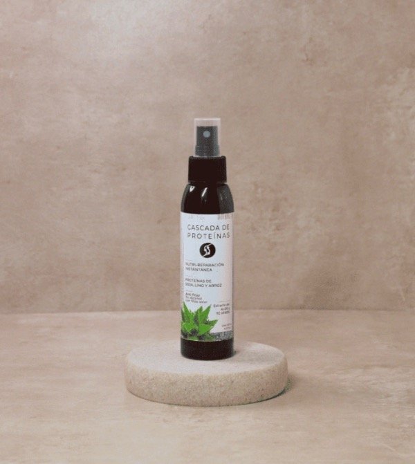 Producto - Cascada de proteínas Aloe y Te verde 125ml FRENZZI