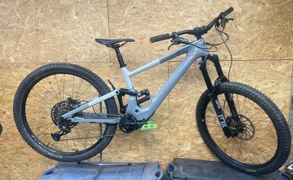 Producto - SPECIALIZED TURBO KENEVO SL CARBONO E5000