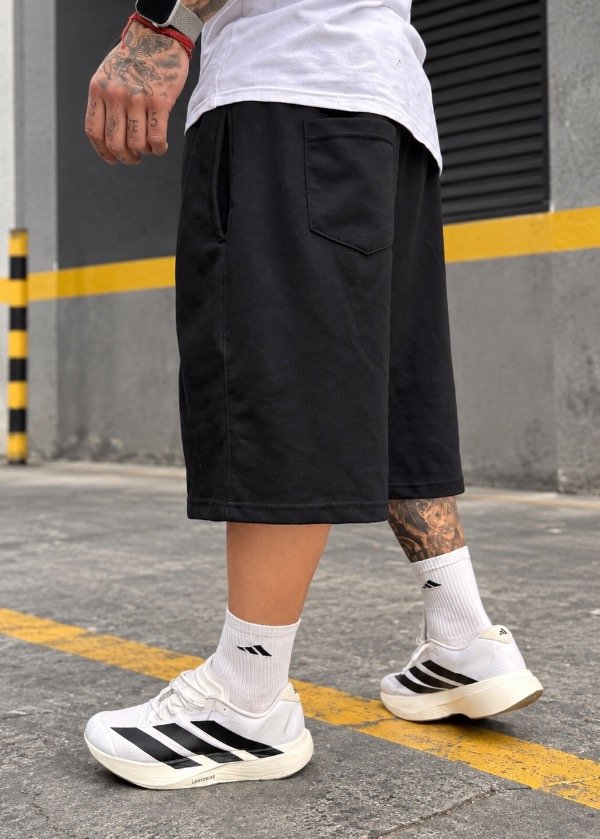 Producto - Bermuda Oversize Negra - 1