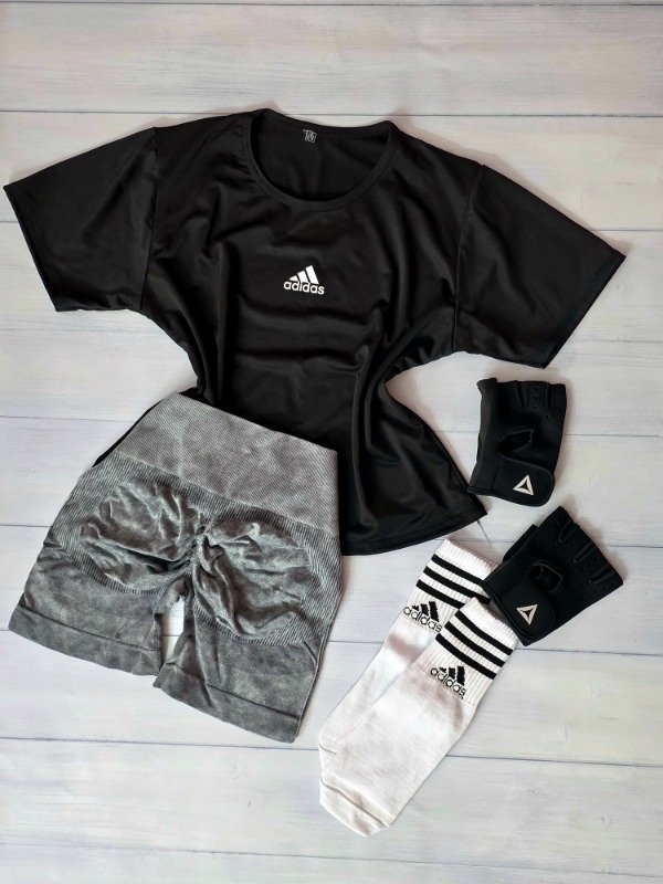 Producto - Remera Crop Adidas