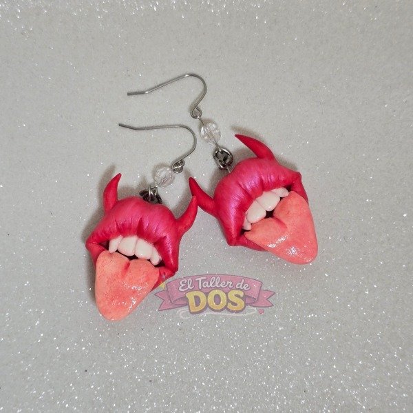 Producto - Labios con cuernitos