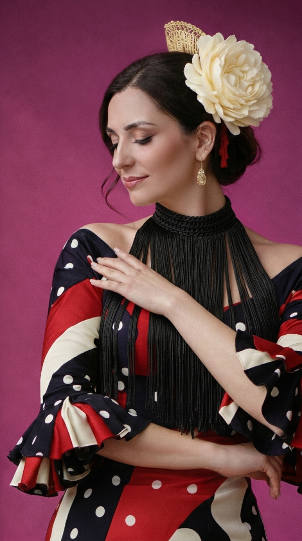 Producto - Collar De Flecos De Seda Recto Negro