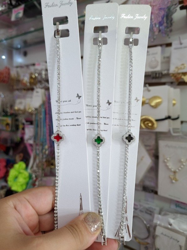 Producto - Pulsera Strass con dije Trebol - 3