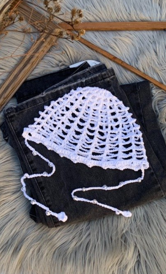 Producto - GORRO CON TIRAS