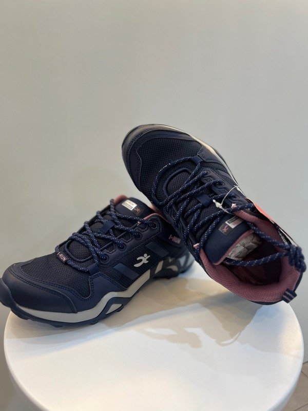 Producto - Zapatillas azules trekking 039