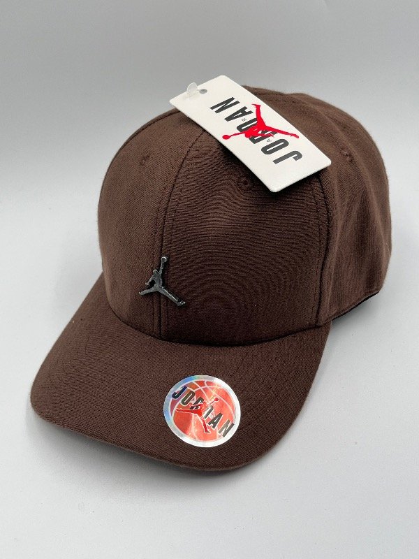 Producto - Jordan aplique 4 - 0