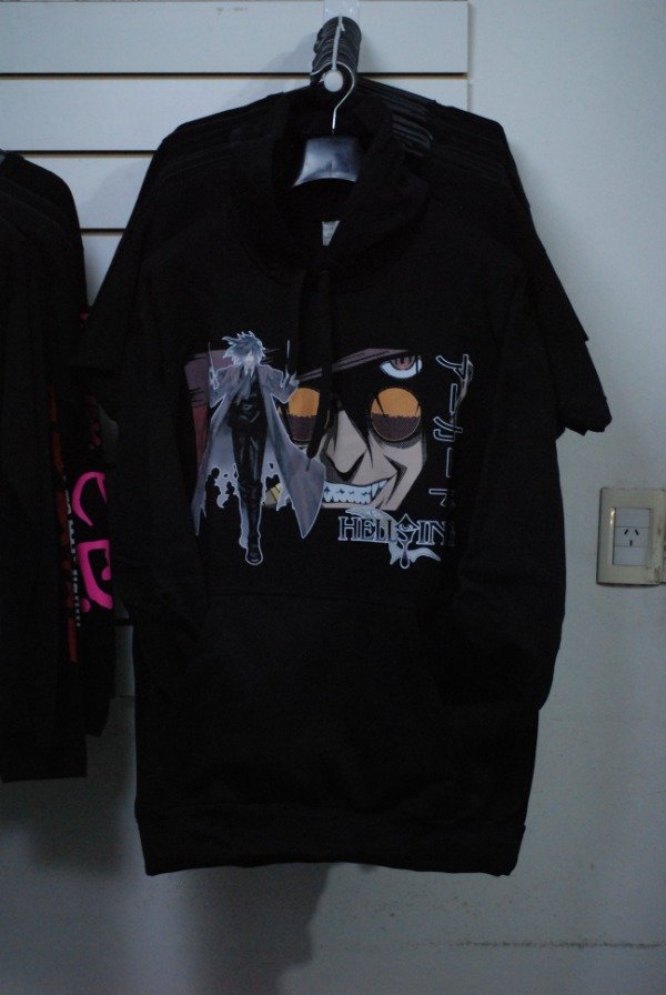 Producto - CANGURO HELLSING TALLE XL FRIZA COMUN - 1