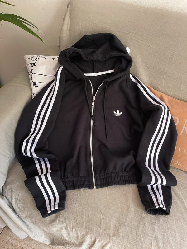 Producto - Campera adi