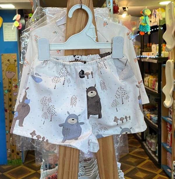 Producto - Short estampado osos polares talle 2 (chico)