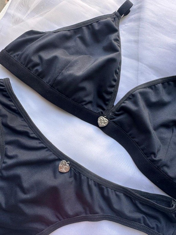 Producto - CONJUNTO NEVER NEGRO