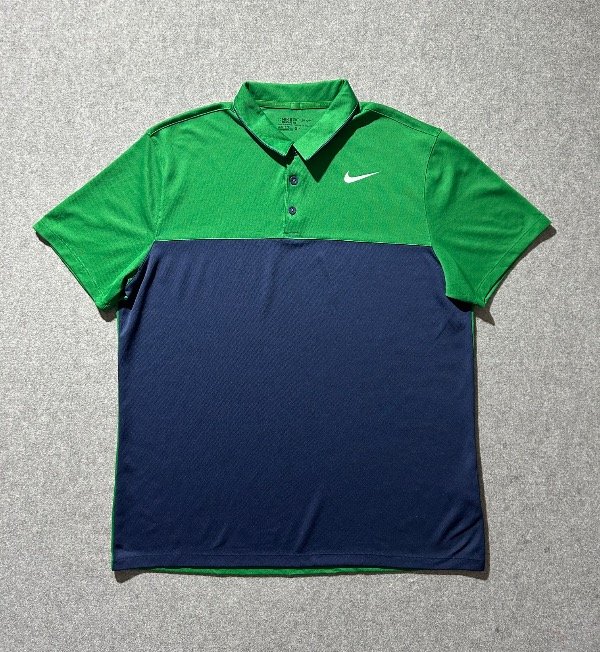 Producto - Chomba Nike Golf Dri-fit, colorblock azul oscuro y verde, talle XL