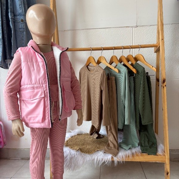Producto - Set Ema camiseta y pantalón talles 4 al 10 de niño