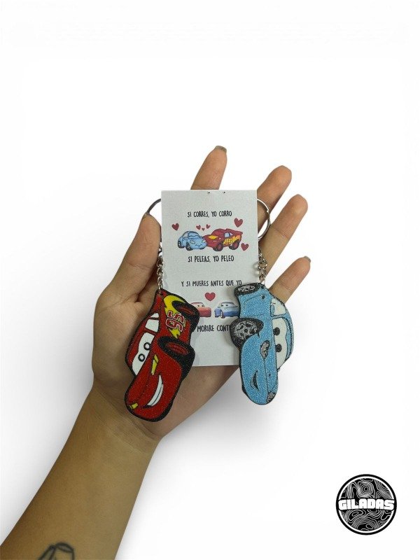 Producto - Combo Llaveros Rayo McQueen Y Sulley  Incluye Tarjeta de Regalo