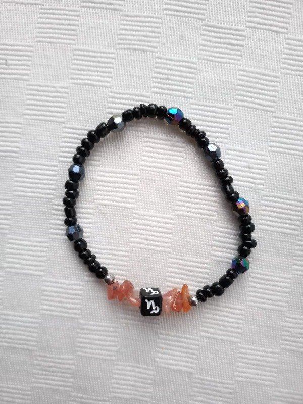 Producto - Capricornio - Pulsera Vibracional Negra Agata Cornalina