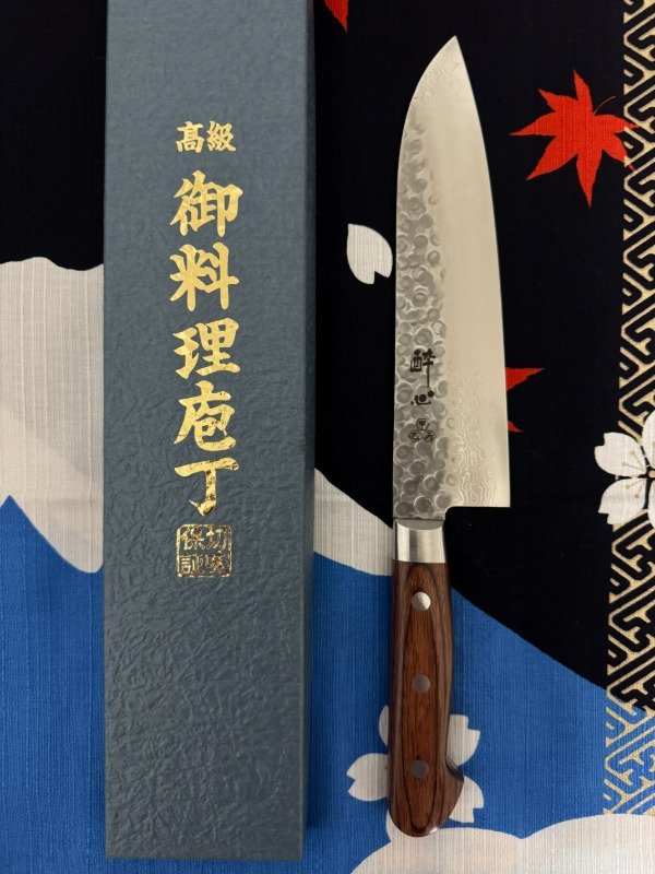 Producto - Suisin Tsuchime Damascus 18cm - Santoku / Multiuso