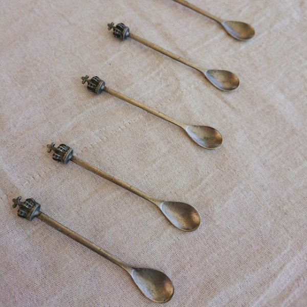 Producto - Set Cucharas Corona Oro