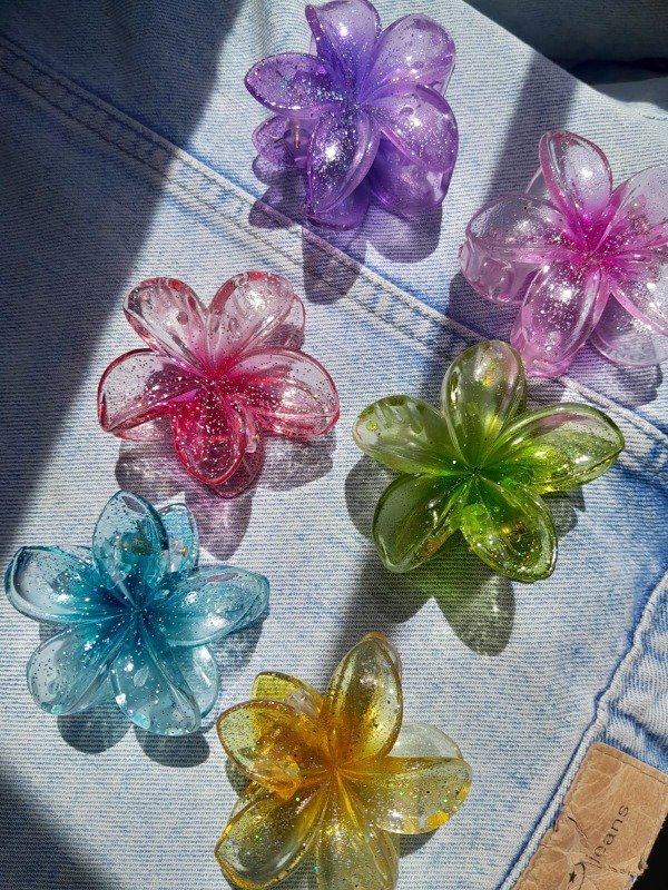 Producto - Broche mediano flor hawaiana glitter