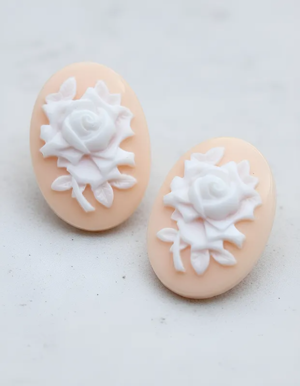 Producto - Prendedor Color Coral claro con flores