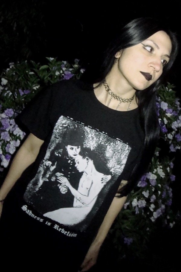 Producto - Remera Sadness