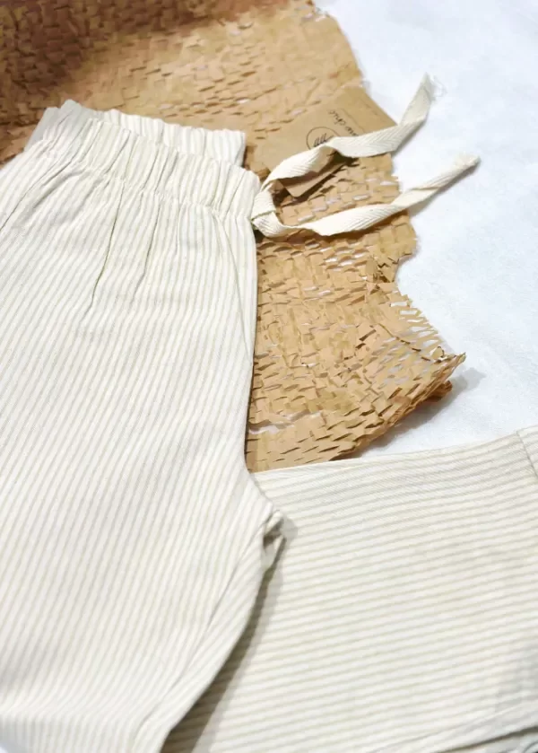 Producto - Pant. Mil Rayas Arena