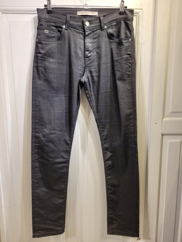 Producto - Jean ZARA negro recto Talle 42 - PRECIO: 36X