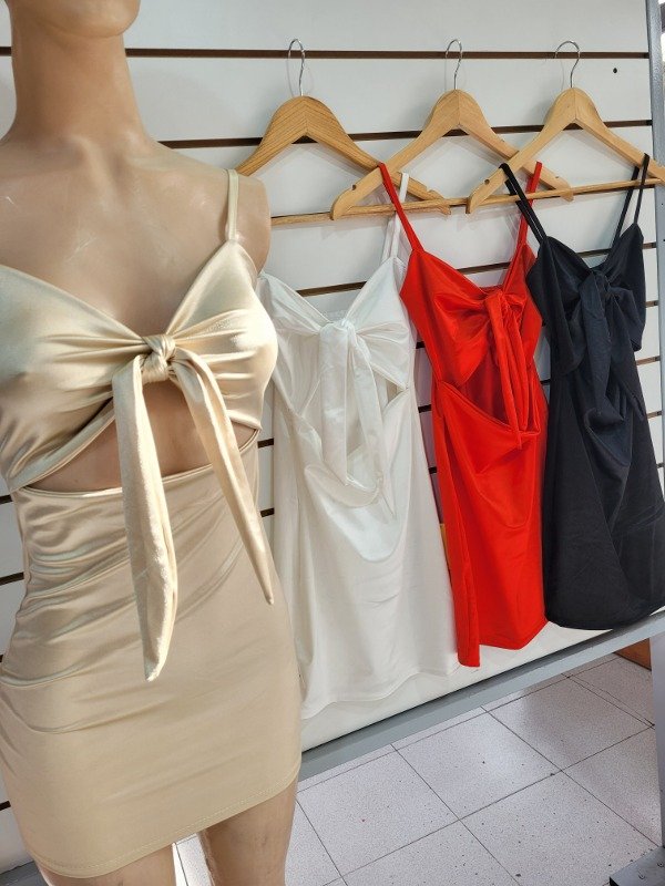 Producto - Vestido nudo de satén