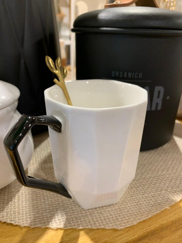 Producto - TAZA ASA NEGRA