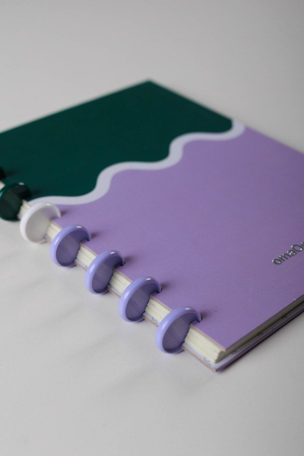 Producto - Cuaderno con sistema de discos Tapa cartón premium 100 hojas Lavanda Berry